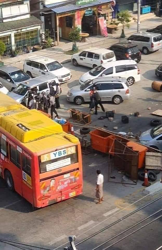 OMK251977's tweet photo. YBS driver named UKyawKhaingWin,abducted for blocking way of police vehicles coming to crackdown on protesters with bus,was sentenced to 3yrs in prison after more than a year detained in prison. #US_SanctionMOGE  #2022Mar31Coup #WhatsHappeningInMyanmar https://t.co/AbLxtQ2yK5