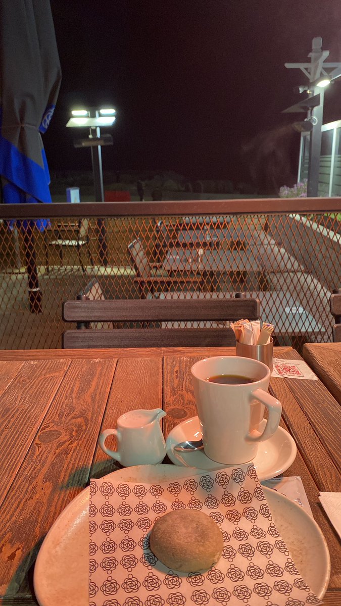 cerology's tweet photo. 🤎☕️ https://t.co/rWBfX78cCk