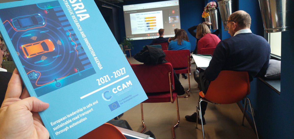 so glad to represent University of Palermo at the first live multi-clusters meeting of #CCAM  who is shaping the future of EU mobility. I am here to share our vision on #SMARTI, as well as to participate to cluster activities. Get in touch
#sustainaibility #smartinfrastructure