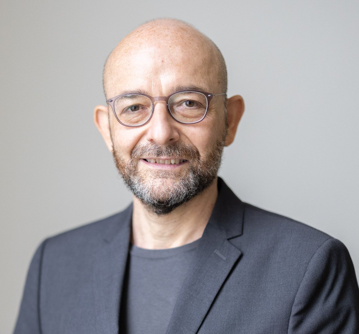 INAQT2022's tweet photo. Virtual launch today with talks by ICO pioneers Jacquiline Romero on "Experiments in Quantum Causality" and Caslav Brukner on "Quantum Causal Structures" https://t.co/c2A80eXK8W