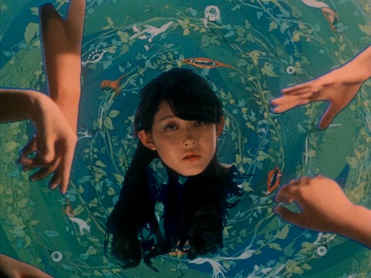 Nina_Salander's tweet photo. Drawings and Animation in House (γγ¦γΉ) - Nobuhiko Obayashi (1977)
#JapaneseCinema #ExperimentalCinema #HorrorMovie #WeirdCinema #Animation #Anime #ArtCinema #Yokai #Slasher #ColorfulCinema https://t.co/dDjvFU4wV9