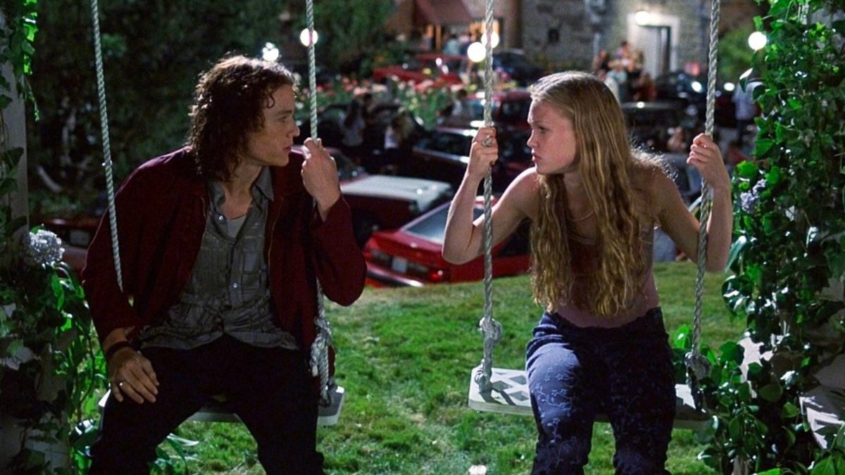 ProjBigScreen's tweet photo. '10 Things I Hate About You' released in theaters on this day, 23 years ago. https://t.co/BkbZHKNbUc