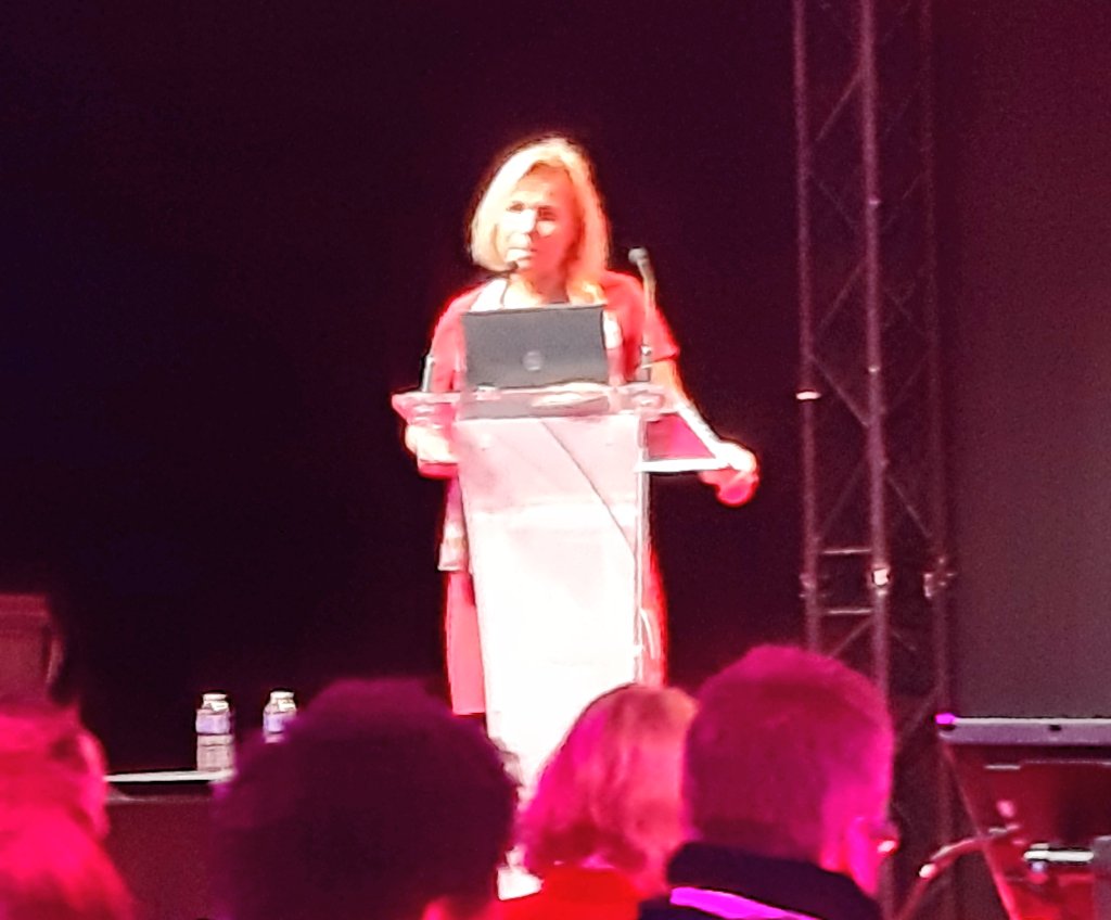 Martine Le Jossec 🎈 #Communication #FeelGood 🙏🏼 tweet media