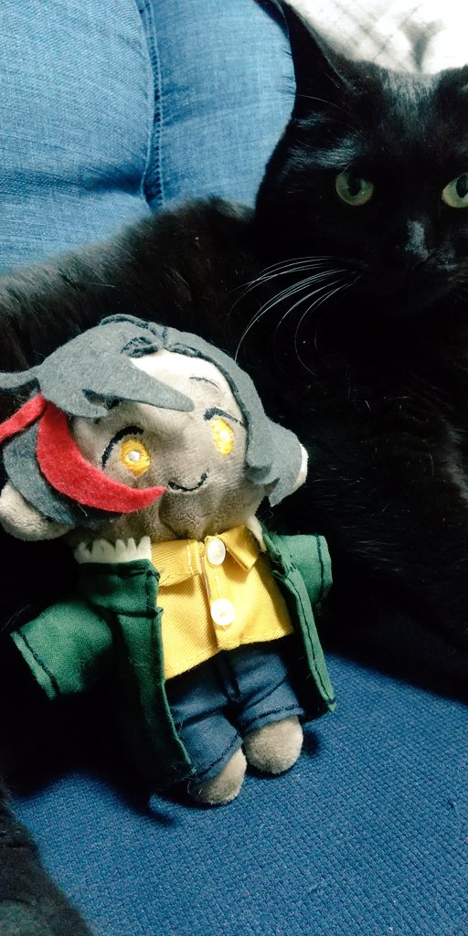 「見てーーー!!!!!!!!!!!!!!フォロワーが作ってくれた自探索者ぬい!!!」|滑稽のイラスト