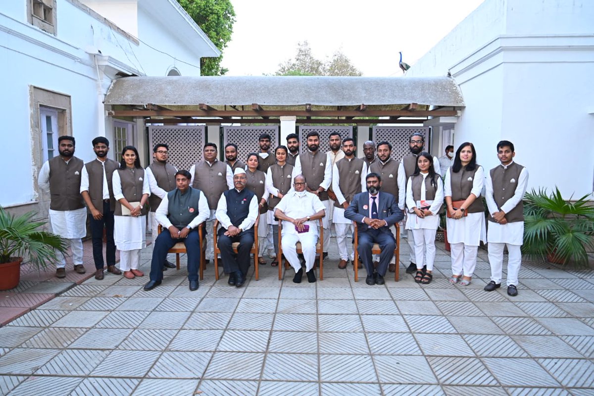 mit_sog's tweet photo. #MITSOG's MPG 17th batch students interacted with @PawarSpeaks - Padma Vibhushan, MP, Rajya Sabha & National President, @NCPspeaks, Former Union Minister for Agriculture & Defence, Govt. of India on Day 8 of National Study Tour 2022
#CareerinPolitics #NationalStudyTour https://t.co/jqZd355orb