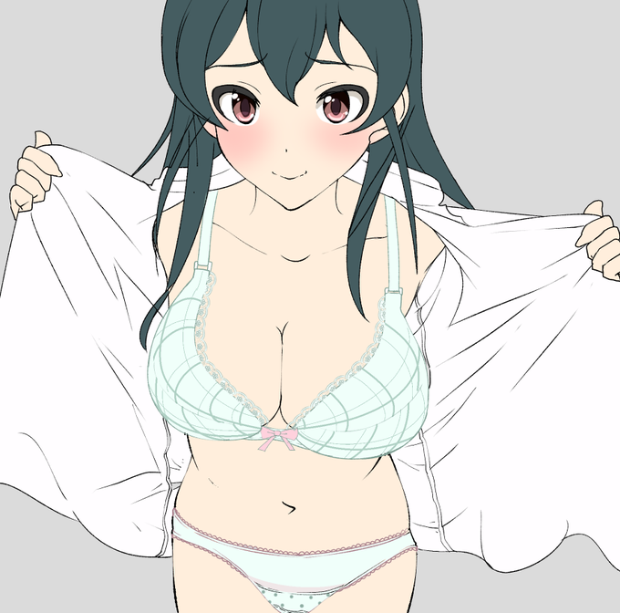 作業中
リアルなブラ描きたい 