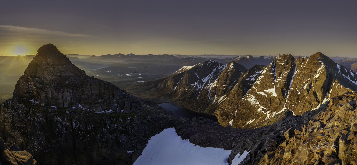Sunrise illumination of An Teallach, located in the North west Highlands of Scotland. 
Scotland’s finest mountain. 
<a href="/VisitScotland/">VisitScotland</a> <a href="/ScotsMagazine/">ScotsMagazine</a> <a href="/TGOMagazine/">The Great Outdoors</a> <a href="/OPOTY/">Outdoor Photography</a> <a href="/TrueHighlands/">True Highlands</a> #anteallach #highlands #scotland #northwest #mountains #sunrise