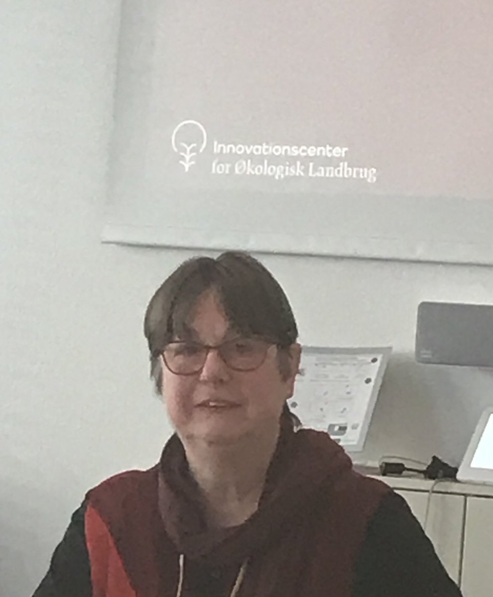 Tak til @Kirsten Holst og @Peter Bligaard fra @Økologisk innovationscenter for præsentation af spændende organisation for ⁦⁦@LandogLade⁩  #økologi #innovation