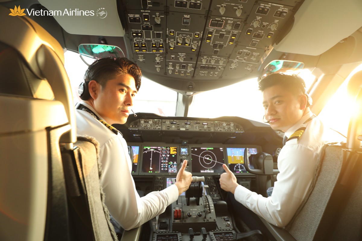 Vietnam Airlines tweet media