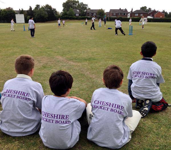 Cheshire Cricket Community Roadshows Start next week and there still places available.

Avondale Leisure Centre: booking.ecb.co.uk/c/express/f029… <a href="/lifeleisureUK/">Life Leisure</a> <a href="/StockportMBC/">Stockport Council</a>

Dakota Park Warrington: KS1 -booking.ecb.co.uk/c/express/9409…
KS2 - booking.ecb.co.uk/c/express/6e8b… <a href="/SGWarrington/">Warrington School Games Programme</a> <a href="/WWRLFoundation/">Warrington Wolves Community Foundation</a>