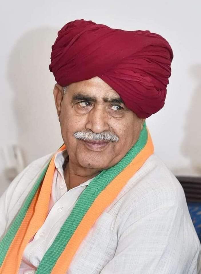 Manishajaipur's tweet photo. आज सदी का वह सूरज अस्त हो गया जिसने हजारों जुगनुओं को अपनी रोशनी लुटा दी....निःशब्द😢😢
यह समाज आपका सदैव ऋणी रहेगा कर्नल साहब 💐💐शत शत नमन ,शत शत वंदन😢😢😢
@SwatiGurjar007 @Manishajaipur @VijaySBainsla @alka_gurjar @drsomyagurjar https://t.co/x7oYBbAoow