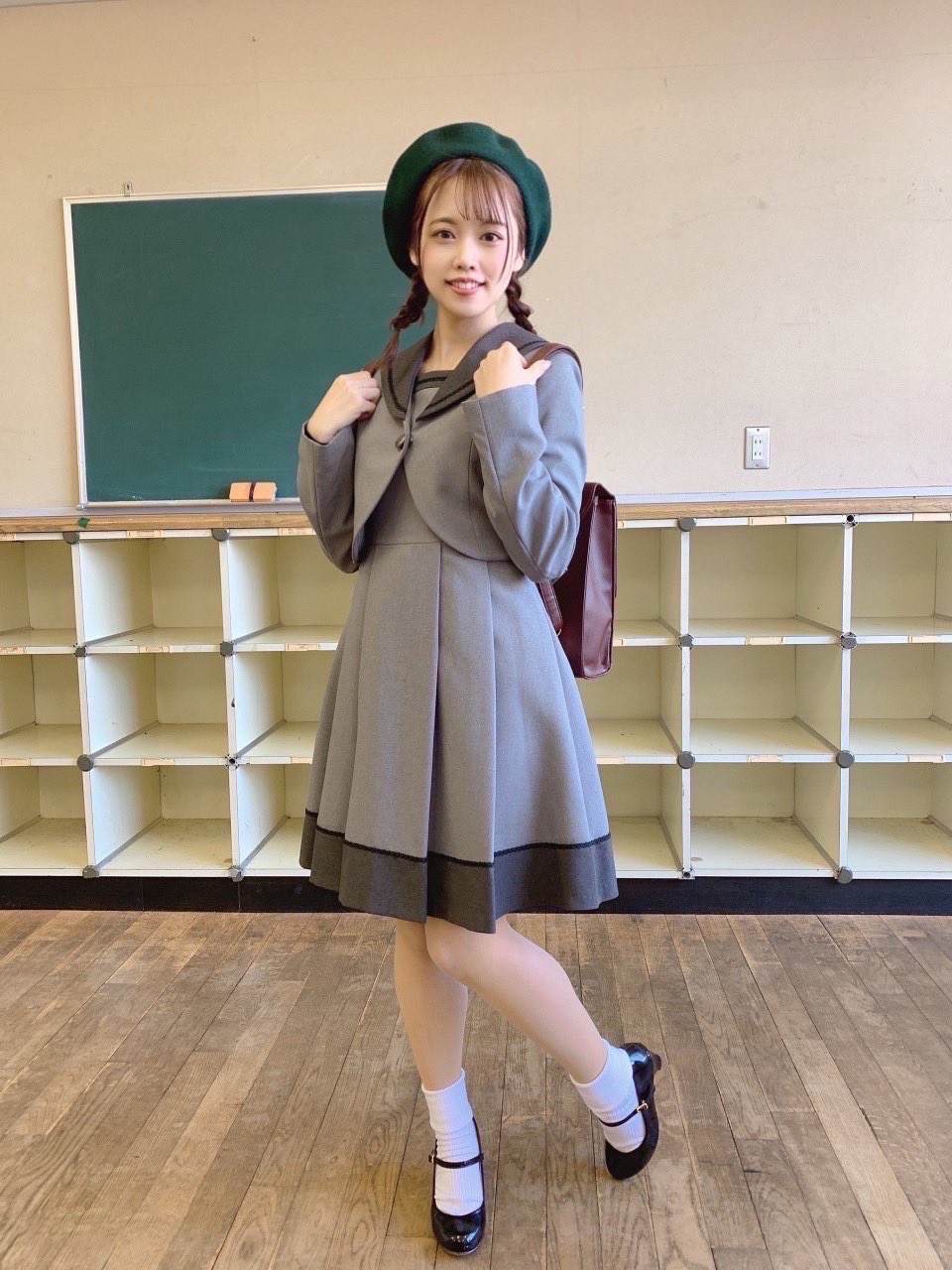 首藤志奈　声優パラダイスR　チェキ 首藤志奈 声優パラダイスR チェキ - メルカリ
