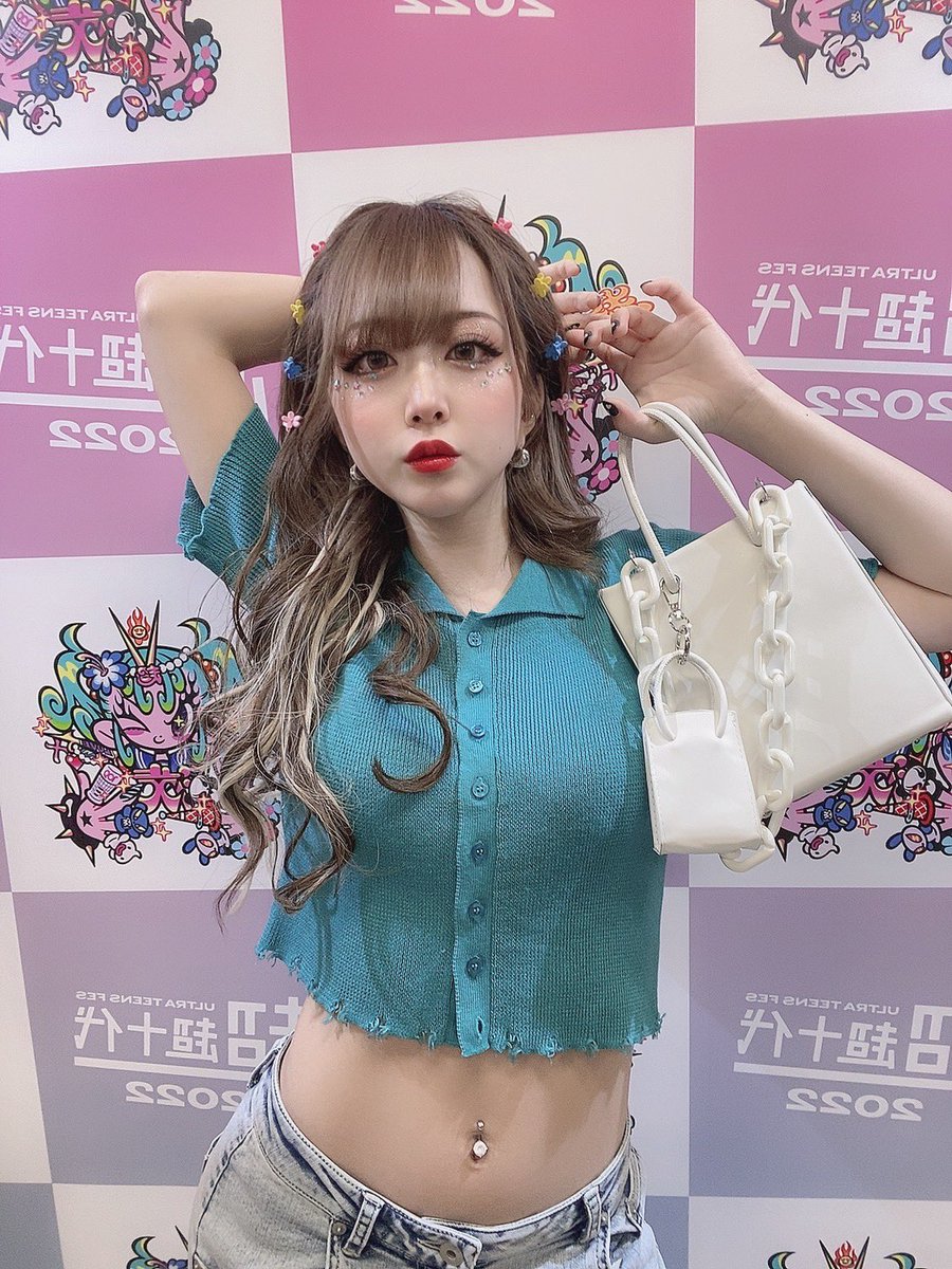 ちゃむ様 FPKuaPXVcAEk-a3.jpg?format=jpg