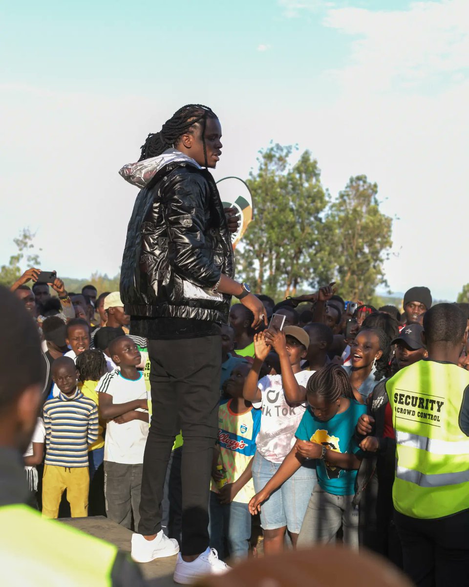 ariseflow254's tweet photo. Long Zilla @Jfamkenya_
The baddest dancehall artist is the 254 🔥🔥🔥
#FlowEmbu https://t.co/GcZ1o1kGfd