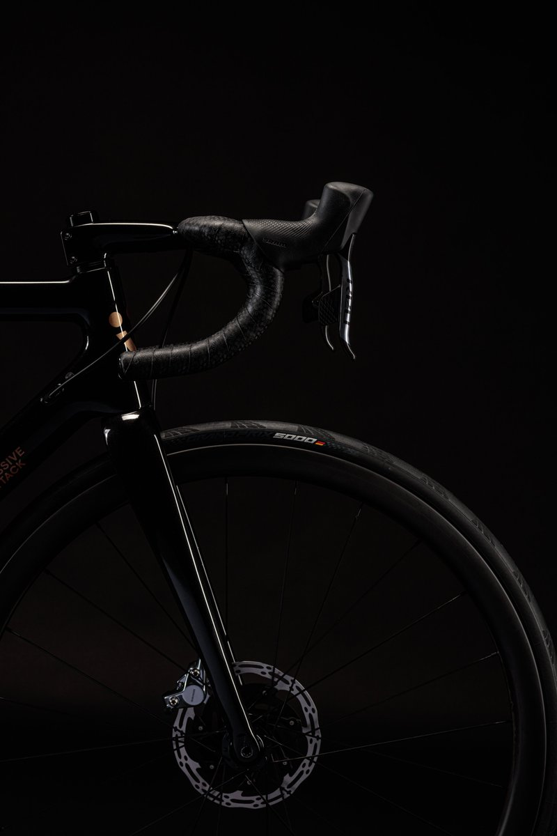 WyndyMilla's tweet photo. Martin’s bike left the workshop last month and the whole project sums up much of what we believe is awesome about building a bike from scratch. If you want a performance bike like Martin’s designed just for you, built to your exact specification, get in touch to book a fitting. https://t.co/kbPd6fLJHW