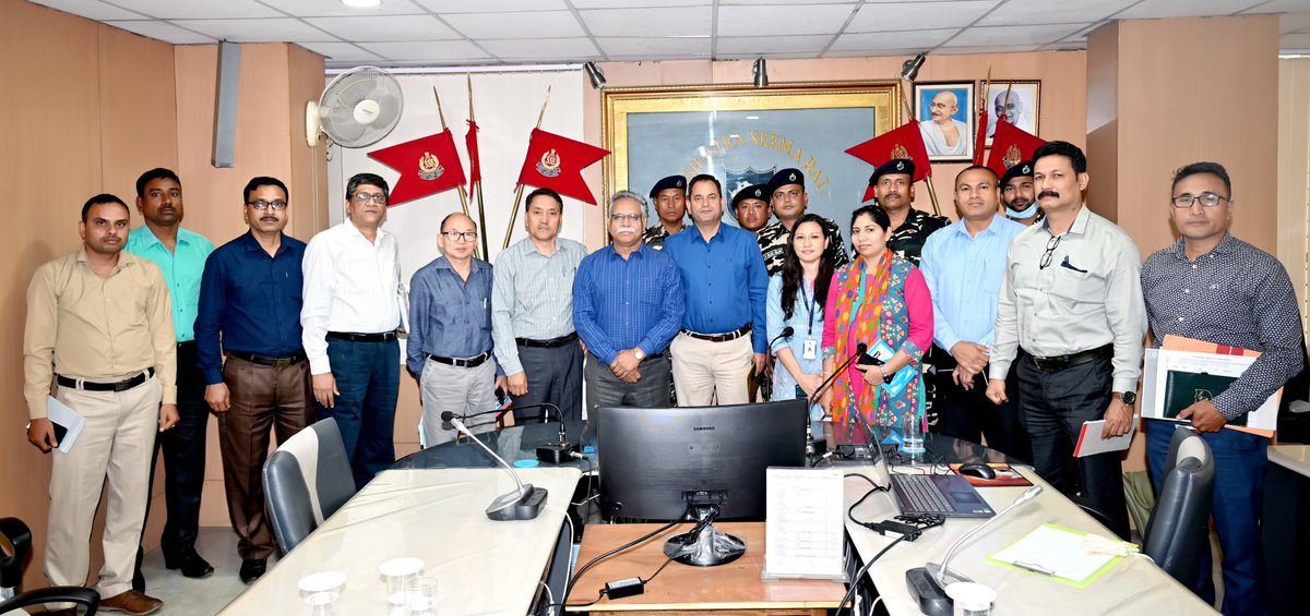 IIBMGuwahati's tweet photo. Thanks to @SSBFTRGUWAHATI  for giving us the opportunity for successfully conducting programmes in Frontier HQ SSB Guwahati, Sector HQ Rangia and Sector HQ Bongaigaon.
Workshop on Detection &amp; Impounding of #FakeIndianCurrencyNotes https://t.co/rAZymVJFNM