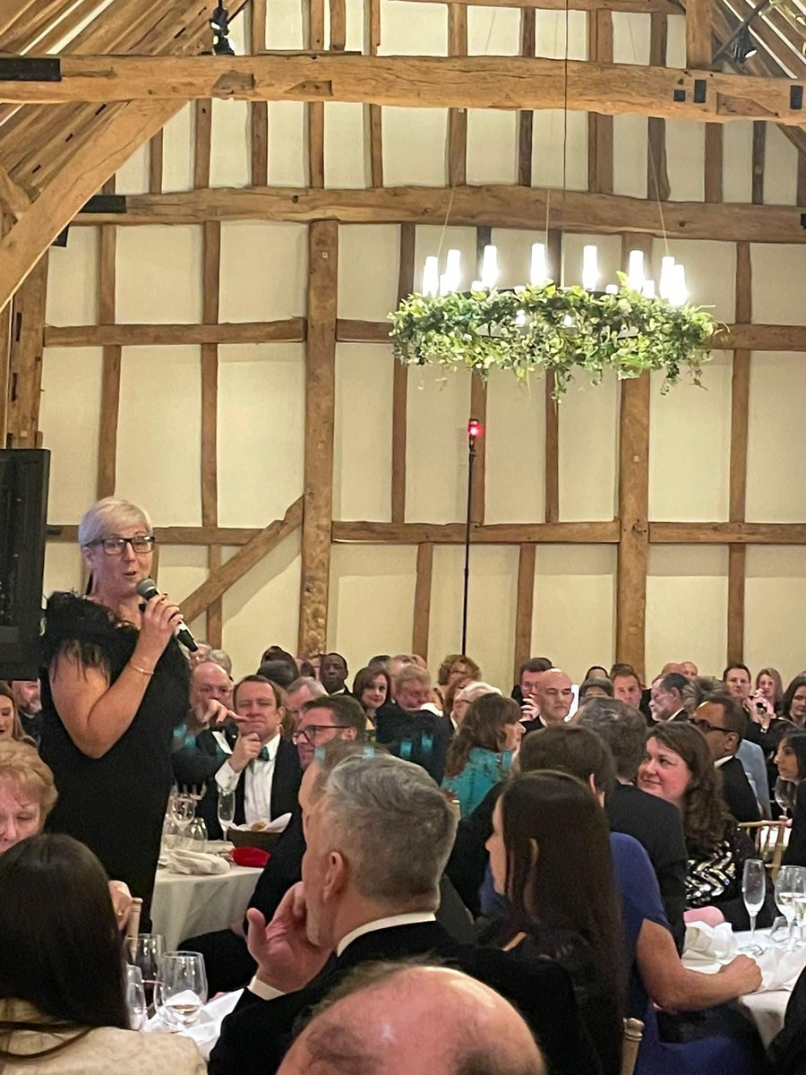 A great night at the ‘Referrals and Testimonials’ fundraiser at the 25th Year BNI Anniversary Gala Dinner. 👉🏼 The new grant application round opens on 1st April 2022. #BNI #BNIFoundationUK