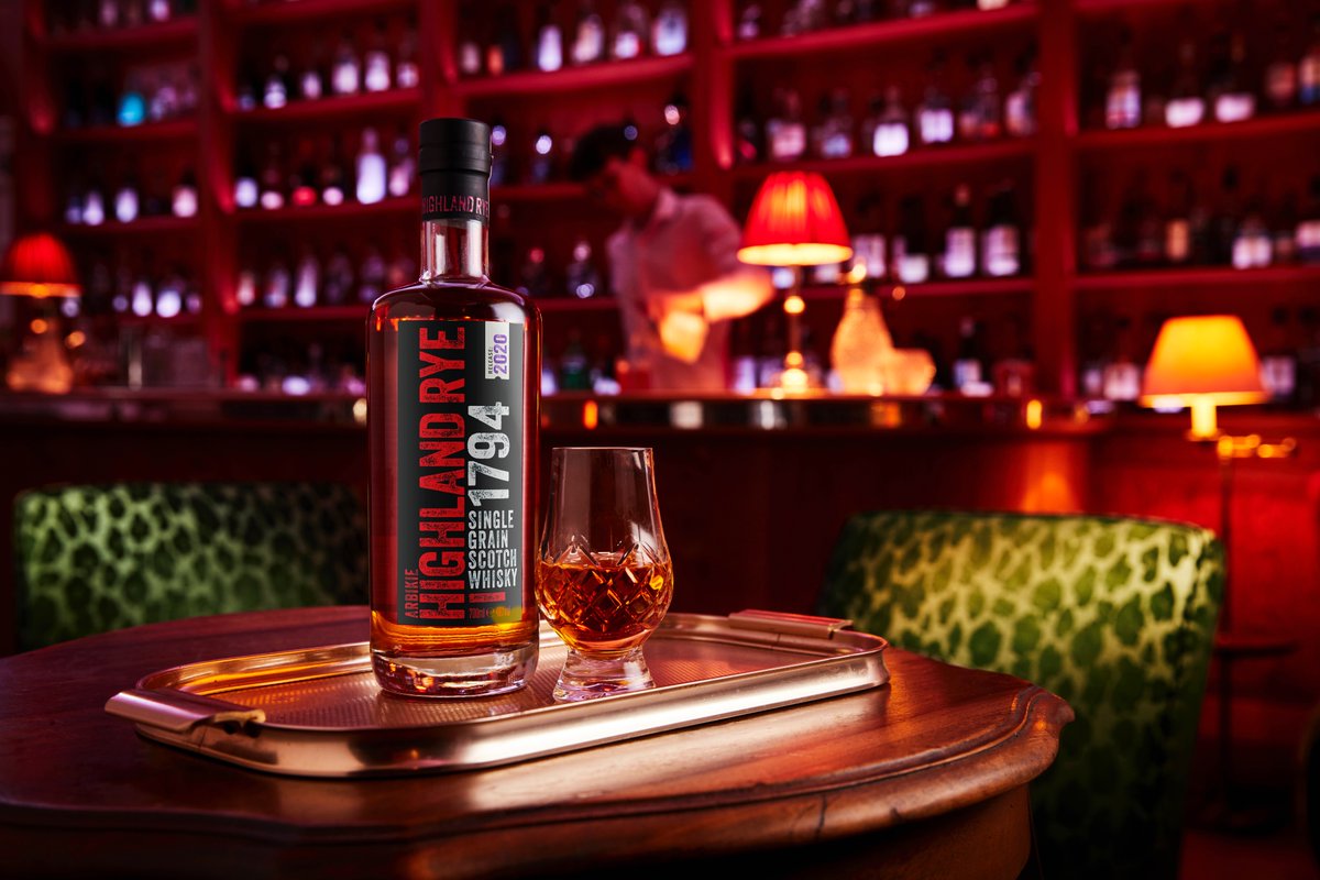 iainastirling's tweet photo. Our family is very proud of our 400 years of #farming heritage @arbikie. Originally on west coast before moving to Lunan Bay on the sunny east coast.
Change is constant, but we've also revived traditional Rye #Whisky in #Scotland & are growing heritage barleys.
#FamilyBusiness https://t.co/XblXftoygO