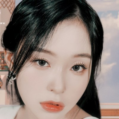justbefriendd's tweet photo. คิดถึงผมดำมากเยยในที่สุดดดดด🥺🖤 #.NewProfilePic https://t.co/I0CTKv1yC9