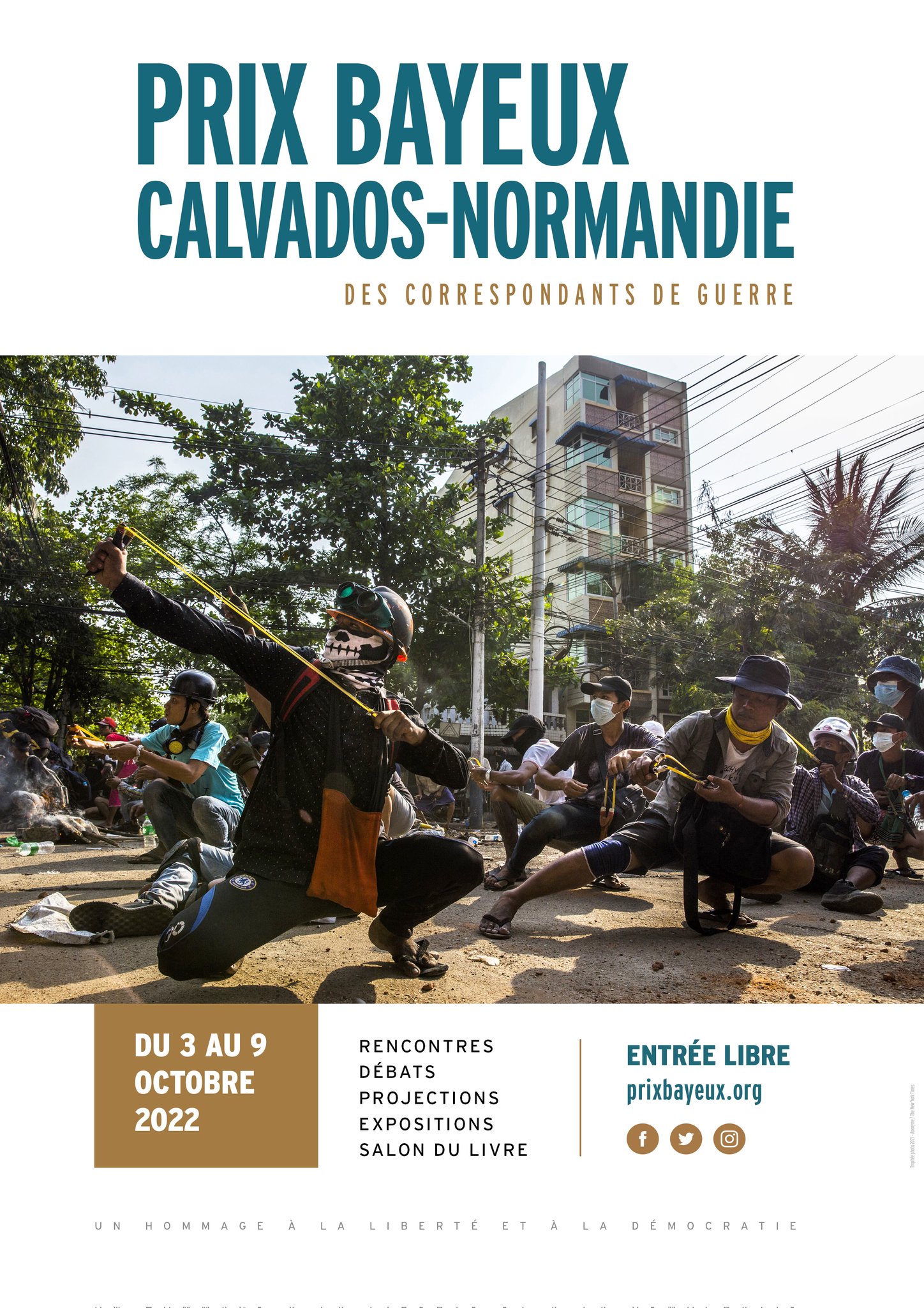 Prix Bayeux Regard Des Jeunes De 15 Ans 2022 Prix Bayeux Calvados-Normandie on Twitter: ""Il y a une nécessité absolue  d'éduquer les élèves au décryptage de l'information" @M_Lepoultier VP du  @CalvadosDep 👉 L'opération #RegardDesJeunesDe15ans avec @AFP et @NikonFR  sera renouvelée durant