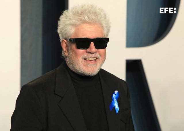 Almodóvar critica a Will Smith:"No se protege a la familia a base de hostias". 

bit.ly/384VTPQ