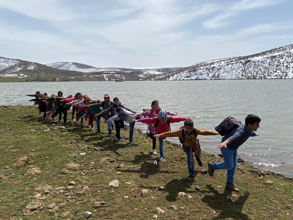 AgaceliI's tweet photo. "KODA Öncülüğünde edindiğimiz Doğa Eğitimi etkinliğimiz. @kodegisim https://t.co/UiOxDAFaen