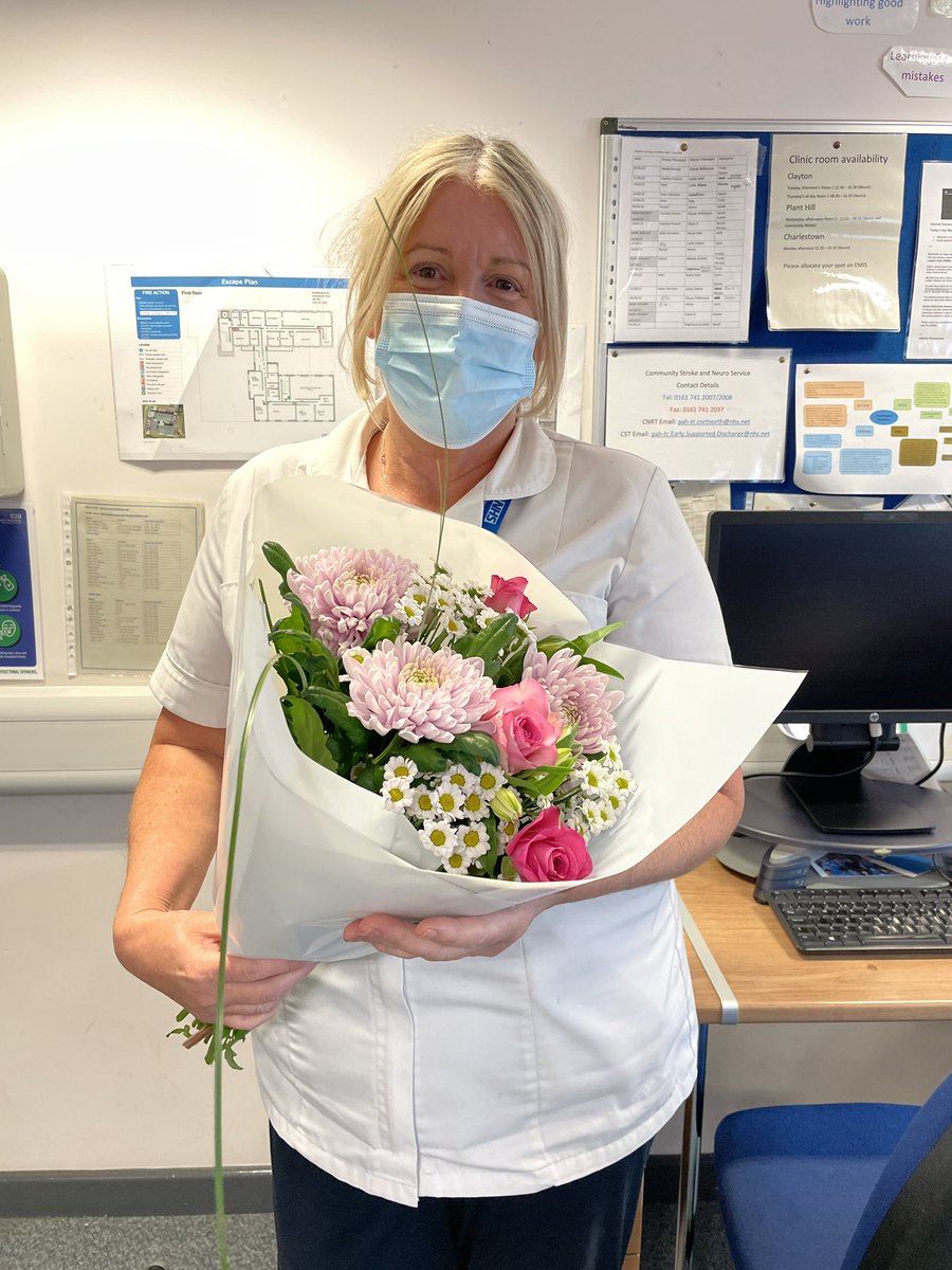 North Manchester Community Stroke & Neuro Service (@nmcrcsns) on Twitter photo Beautiful flowers gifted to Julie our fabulous Rehab Assistant from a very grateful patient for whom she went above and beyond to help and support. Well done Julie, you are a star 🌟 <a href="/mcrlco/">Manchester Local Care Organisation</a> <a href="/TracyWa85424040/">Tracy Walker</a> @MLCO_AHPs Beautiful flowers gifted to Julie our fabulous Rehab Assistant from a very grateful patient for whom she went above and beyond to help and support. Well done Julie, you are a star 🌟 <a href="/mcrlco/">Manchester Local Care Organisation</a> <a href="/TracyWa85424040/">Tracy Walker</a> @MLCO_AHPs