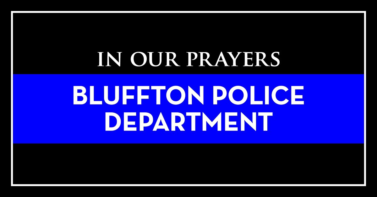 BlufftonU's tweet photo. This morning, Bluffton Police Officer Dominic Francis was killed in the line of duty during a manhunt in the Village of Bluffton. Our community sends prayers to the Bluffton Police Department in this time of grief. Our deepest condolences to BPD and the family of Officer Francis. https://t.co/JCYR8hdoTa