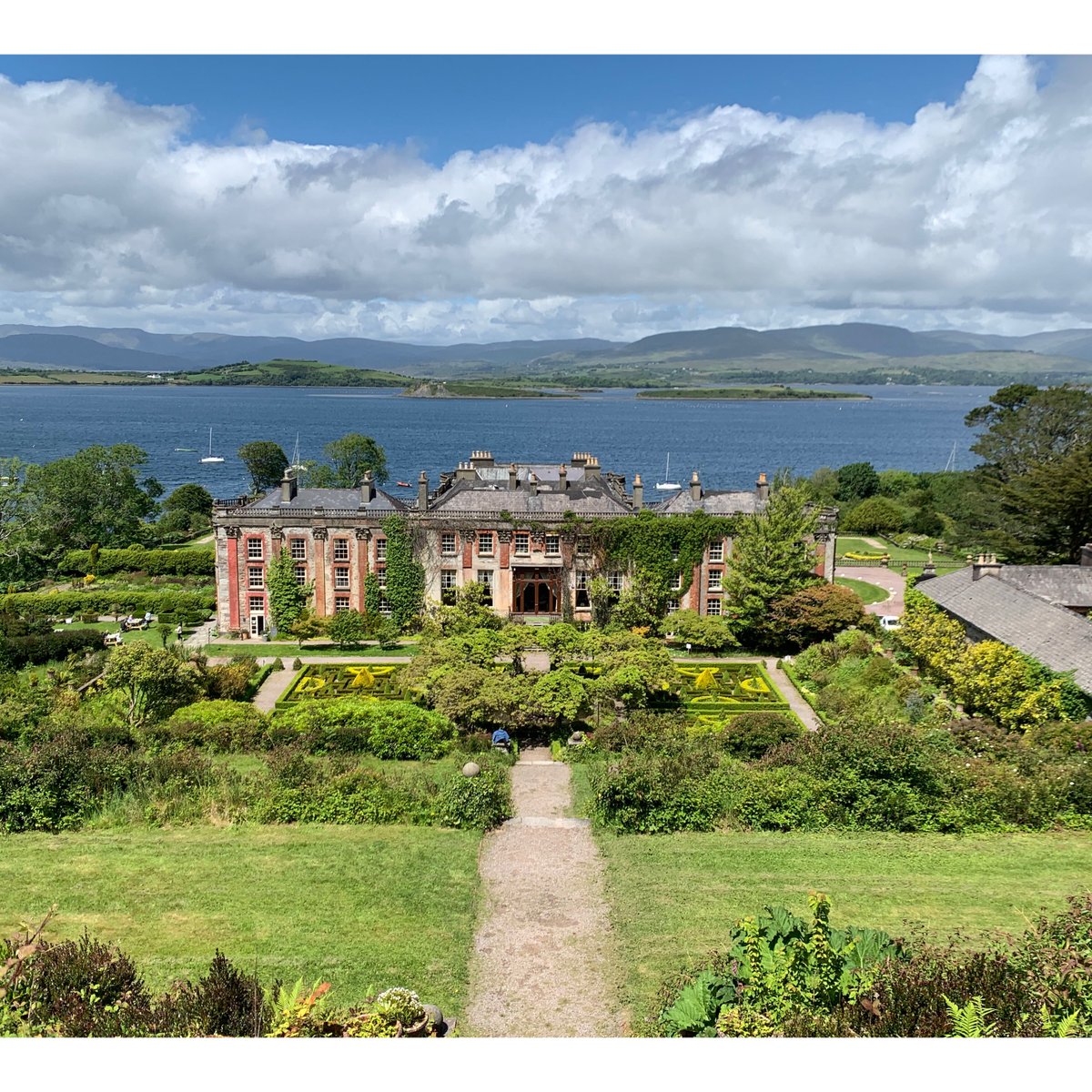 hhcarchitecture's tweet photo. A great news day - Bantry House, Cork has just received an Historic Structures Fund grant of €200,000 for much needed repairs to the stone parapets and slate roof. 

@BantryHouse @DeptHousingIRL @Corkcoco https://t.co/A1iO7sSeLj
