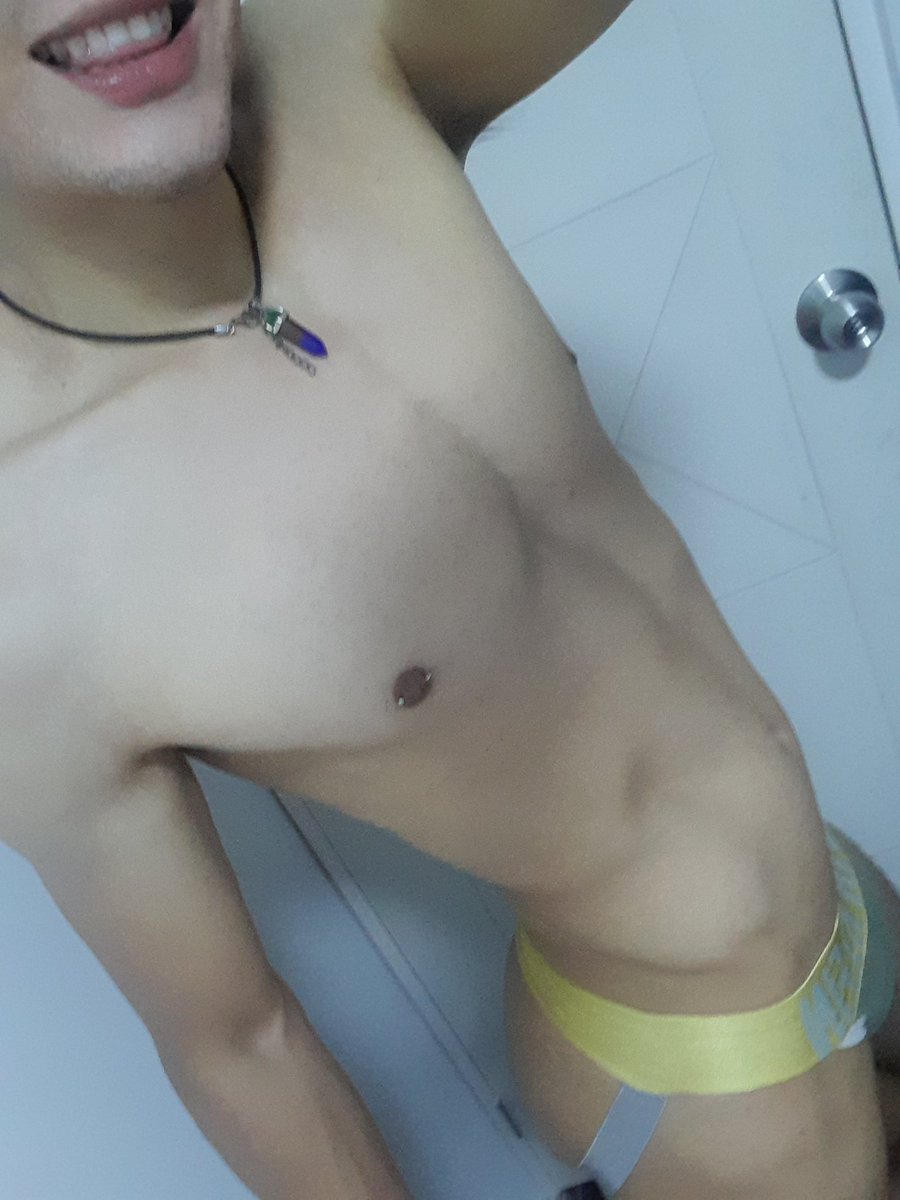 jakecolombian's tweet photo. #Imhorny now !!🔥🥵🍑 #whocanhelpme !!!🔥😈😈

#melevante #caliente quien me #ayudaria 🔥😈🍑🥵🍼

Escríbeme al interno para más 
Y comparte https://t.co/PRGJTLOoCv