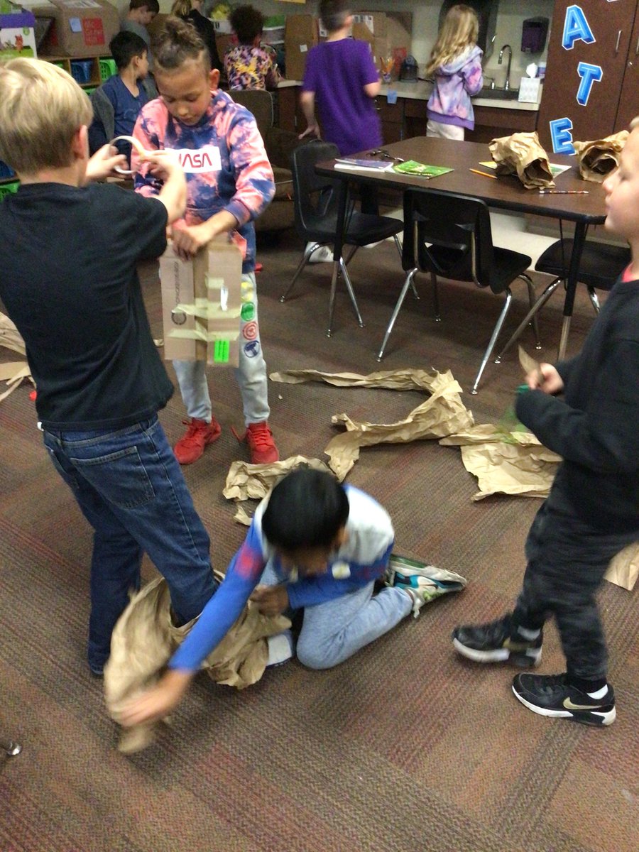 SlaterMonisha's tweet photo. Getting ready for our #readerstheater #futureactors #futuredirectors #futureartist #futureproducers #reading #ela https://t.co/1FWL0axJK8