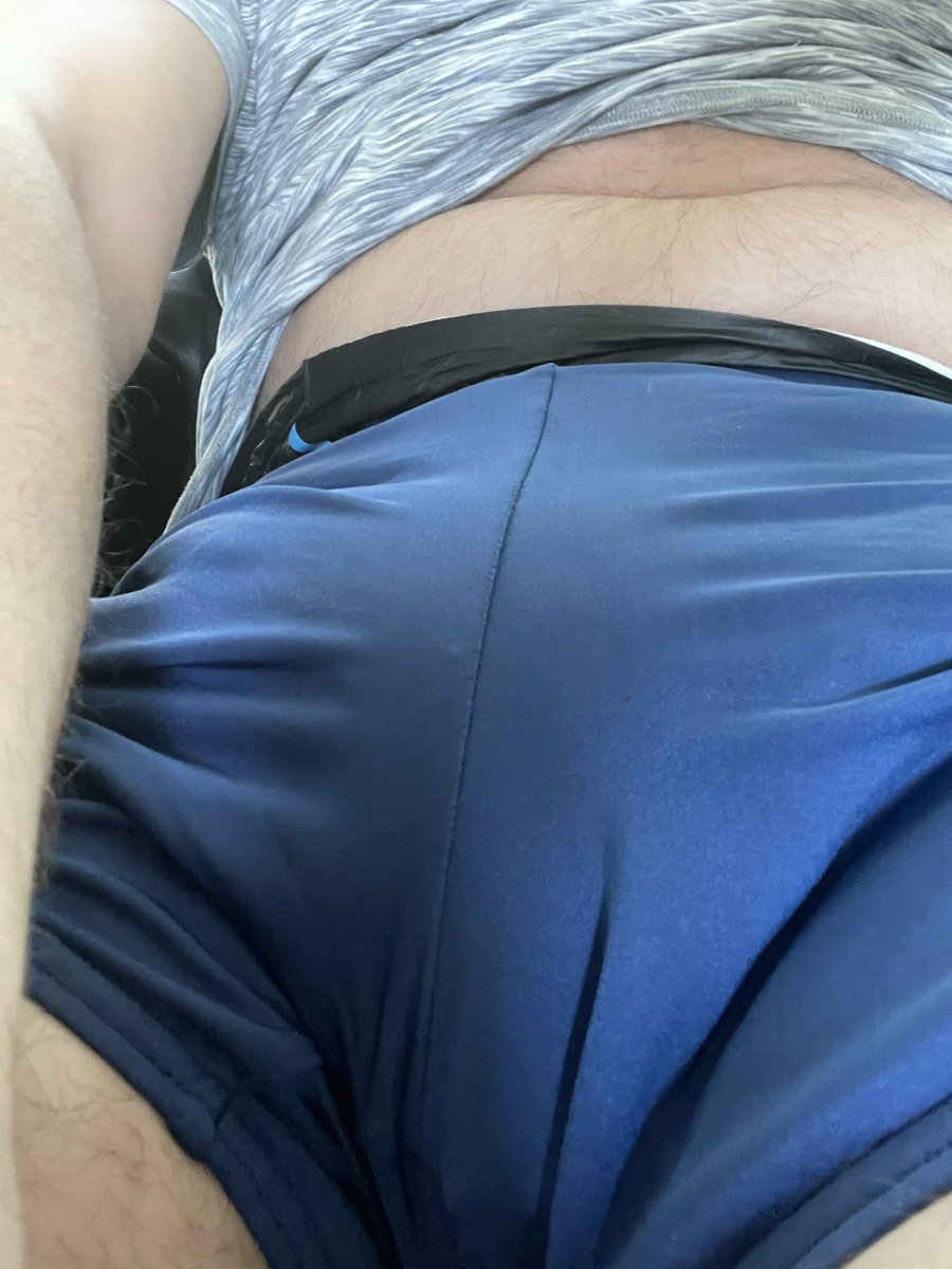 NittyShiz's tweet photo. Looking for my little pee pee, and can’t find him! https://t.co/iPjwE6NdCm