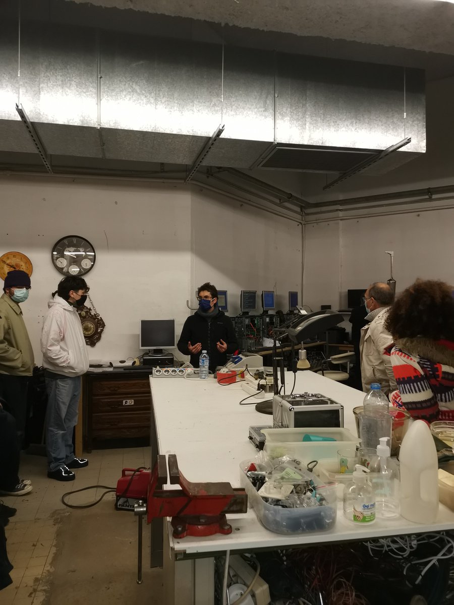 Fab@brest tweet media