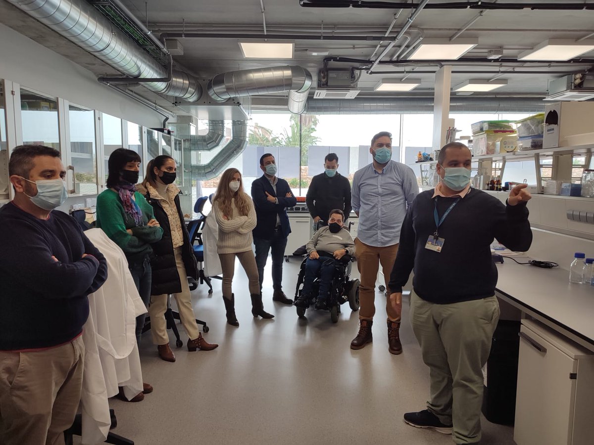 HitechUCAM's tweet photo. ➡️Las startups incubadas en el programa #GoHiTech finalizan la semana de formación en el área de validación con @prandez y conocen de primera mano los espacios de investigación de @HitechUCAM para el desarrollo de proyectos científicos. https://t.co/VHzZJec5Jc