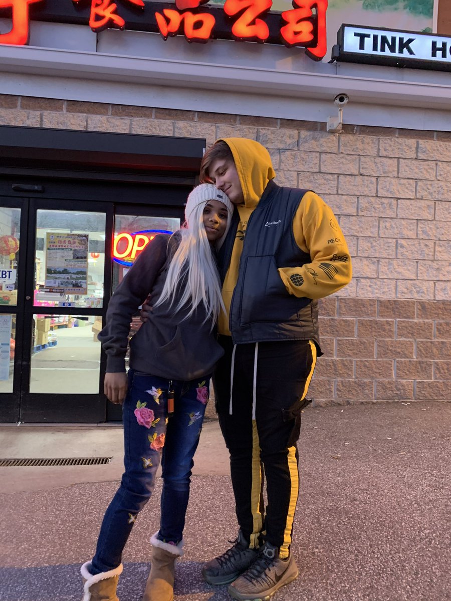 Fyeo_Ashley's tweet photo. Im screaming HAPPY MF 24th BIRTHDAY TO THE LOML AND BESTFRIEND!!! We have a long journey ahead dealing with this thing called “life” lol but I’m glad we’re on this journey together ❤️🥰 love you baby!! @1merkem https://t.co/sWWDpF6ktg