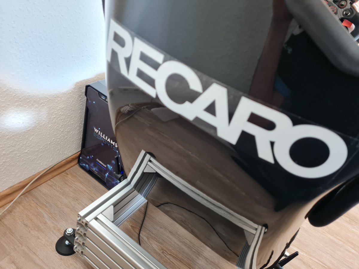 ABiRacer's tweet photo. Can't wait to get back into my @recaroauto Pole Position seat! 🏎️ It's the most comfortable I've ever felt in a racing seat without a doubt. 

Thanks to @recaroauto and @WilliamsEsports for providing this seat! 💪Get your own today: https://t.co/NHcUEtmdPw 

#WilliamsEsports https://t.co/bCQZBYaf2r