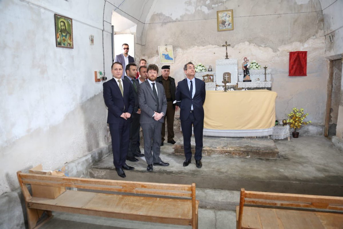 Warshin7's tweet photo. today In amadiyah district we pleased to receive esteemed french ambassador in iraq and esteemed French consul in erbil , we discussed many topics about the archeology of the region.@O_Decottignies https://t.co/qvoJikkGNH