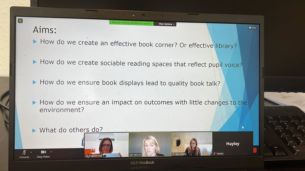 HubRoade's tweet photo. Lots of schools attending our creating a purposeful reading environment session this afternoon! #reading #readingenvironment #libraries #bookcorners #booktalk #sociable https://t.co/4i4AQAfIYO