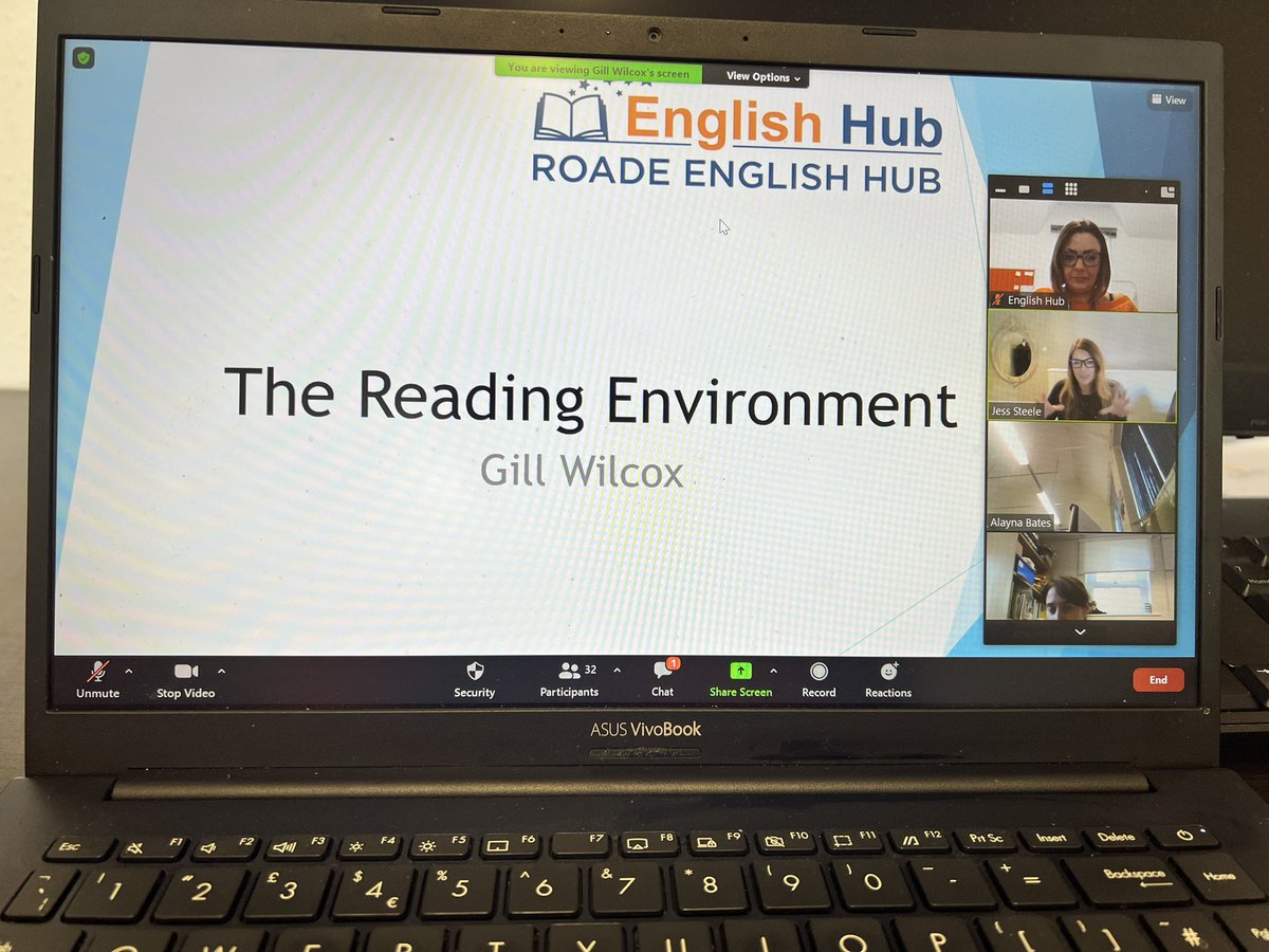 HubRoade's tweet photo. Lots of schools attending our creating a purposeful reading environment session this afternoon! #reading #readingenvironment #libraries #bookcorners #booktalk #sociable https://t.co/4i4AQAfIYO