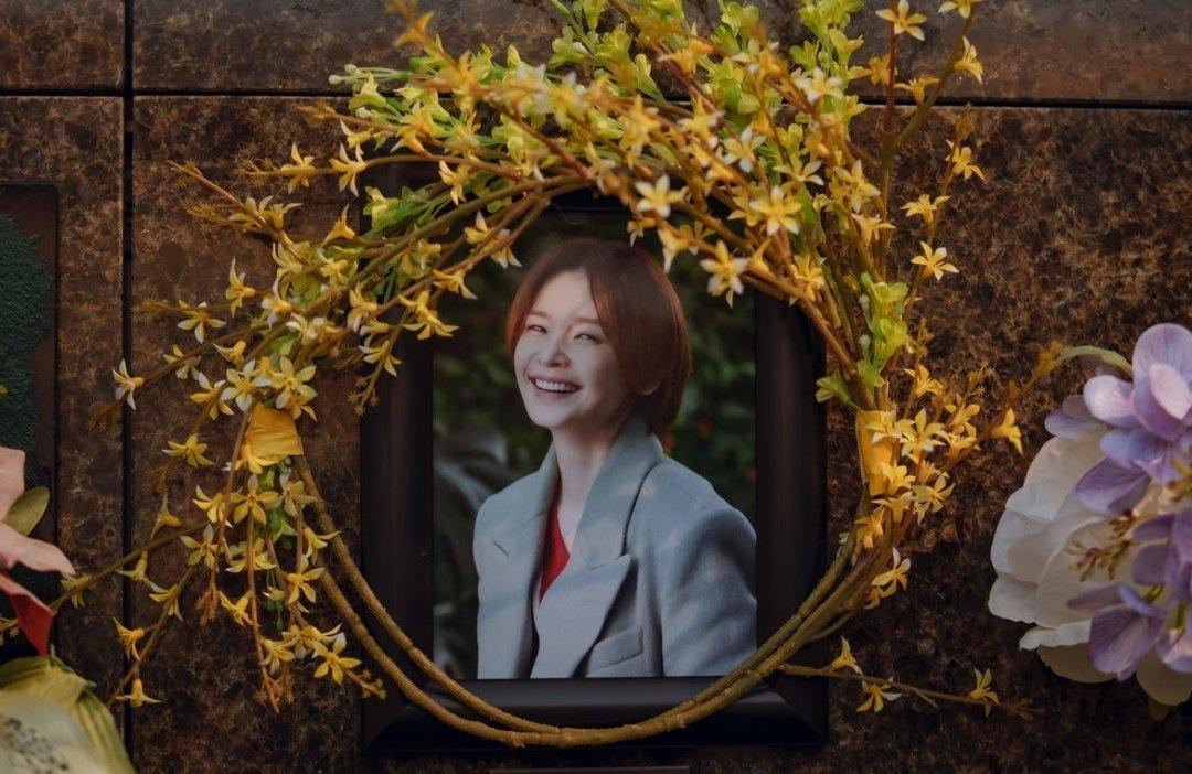zygmaund's tweet photo. #ThirtyNine isn't just a story of loss. It's a story of love, family, friendship. Grief is cruel but it tells us to never take life for granted.

This series leaves you speechless and embeds a deep mark in your heart. Exceptional acting from the casts. 10/10😭👏

#ThirtyNineEp12 https://t.co/HGalm9eFsa