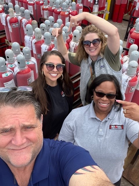 RedBallOxygenCo's tweet photo. Our Red Ball TGS is all smiles welcoming the newest addition to the team! Meet Kristin Moore our new TGS Customer Service representative😁

#employeeappreciation #RedBallTGS #customerservice https://t.co/GpRQpMPJ3D