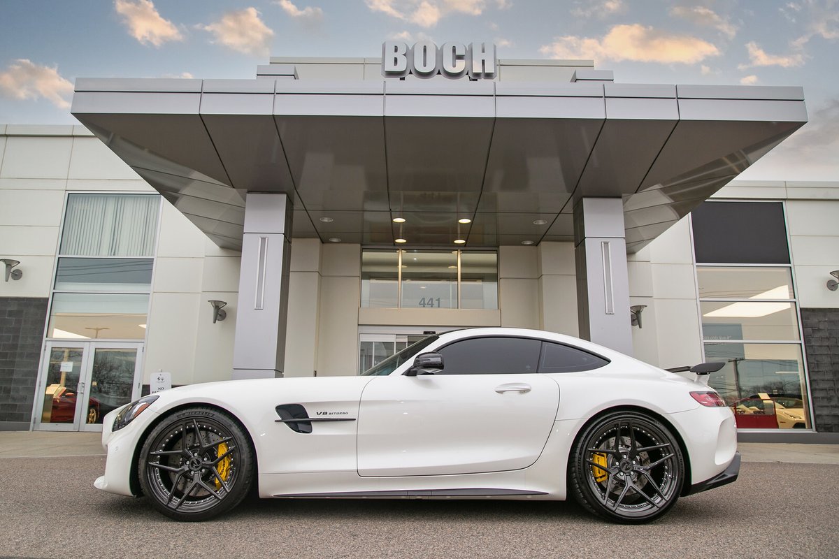 BochExotics's tweet photo. Cruise into April behind the wheel of your next #exotic. From classic to modern, we have everything you're looking for - Come On Down! https://t.co/3aaXazPyck