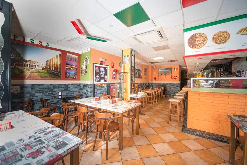 BeMoralzarzal's tweet image. No vas a encontrar auténticas #pizzas artesanas como las de Tucco Pizza #Moralzarzal. Y ahora también novedades en su carta de platos. Mira aquí.
Y recuerda que tienen #repartoadomicilio en Moralzaral, #Villalba Pueblo y #Cerceda. Llama al 910824660. bemoralzarzal.com/autenticas-piz…