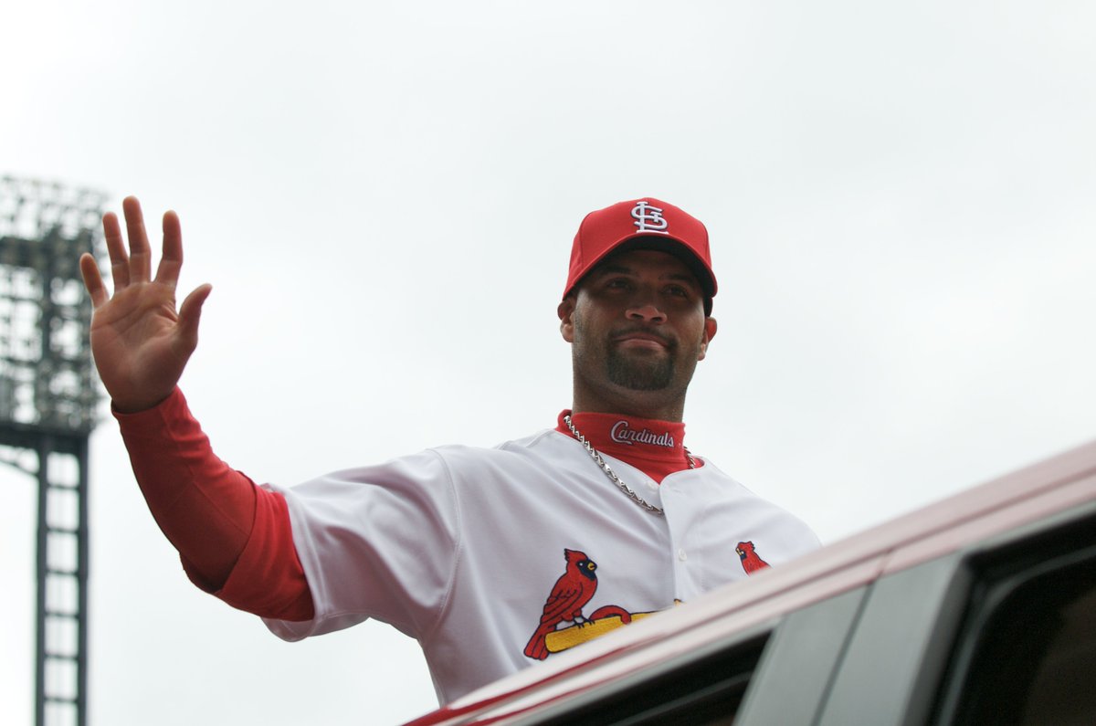 Cardinals's tweet photo. ONE. WEEK. https://t.co/5jKrtDxuwP