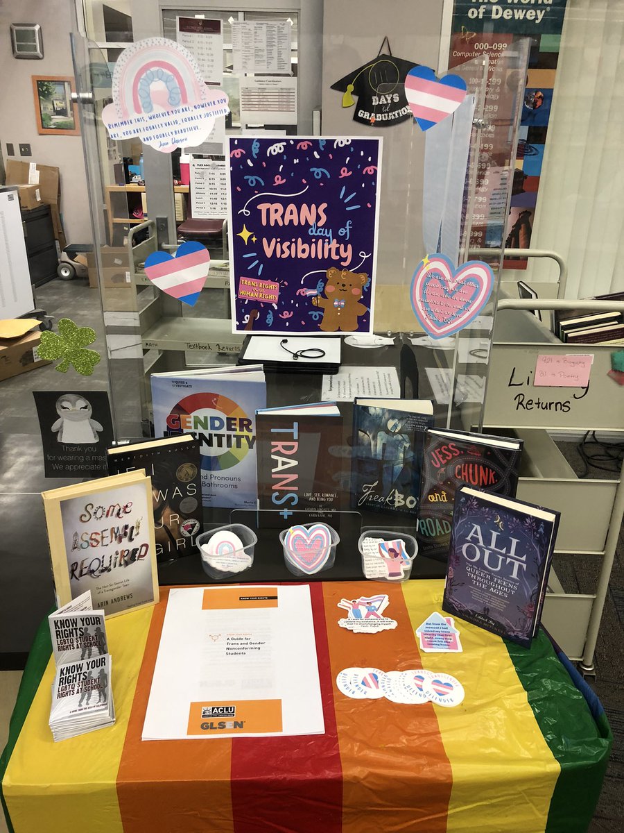 PHS_Library_'s tweet image. Hey Warriors! If you or someone you love is trans, stop by the library to check out a book, grab a sticker, and pick up a pocket guide to your rights as a student. #TransDayOfVisibility #warriorstrong #jusdshares