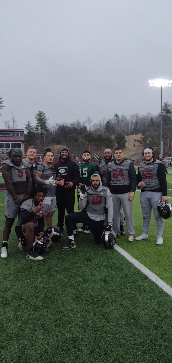 hitphihit's tweet photo. Do what you love and love what you do . @Ravens_FB  #playfastordie https://t.co/JYvy82LvwI