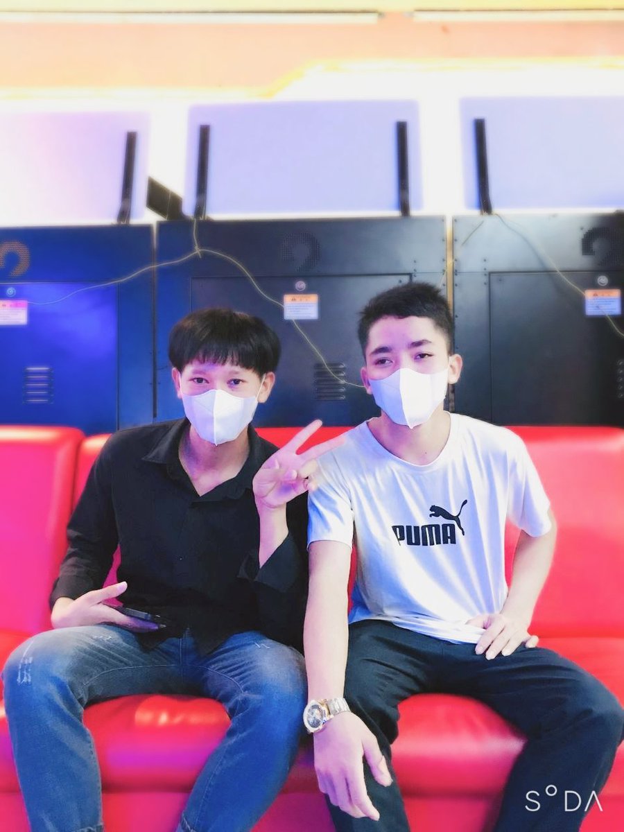 SujnJohn's tweet photo. ក្ដីសុខ ក្មេងៗ ❤️ https://t.co/UYnBXs9SSE