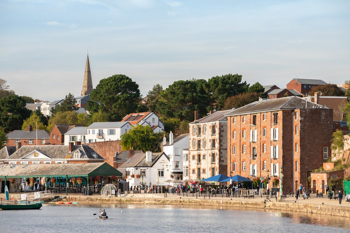 AcornPG's tweet photo. With a number of exciting schemes coming soon to #Devon, our #Exeter team is growing fast!

If you're on the lookout for your next opportunity, we are currently recruiting:

1) #SiteManager
2) #AssistantDevelopmentManager 
3) #SalesNegotiator

Learn more: https://t.co/fD9uDK39A9 https://t.co/2nwB9iIKBe