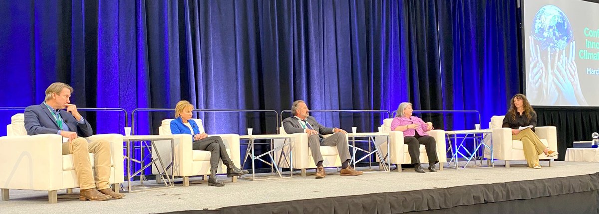 Battelle's tweet photo. Our #Climate22 concluded with a great panel discussion about selling the idea of preventive strategies. Moderator @JenLSchwartz @sciam led panelists @GoodmanSherri Brent Constantz @BluePlanetSyst1 @burkese
&amp; Blake Bextine @DARPA  
https://t.co/PDlItvFGJt https://t.co/uGlHlzOnsj