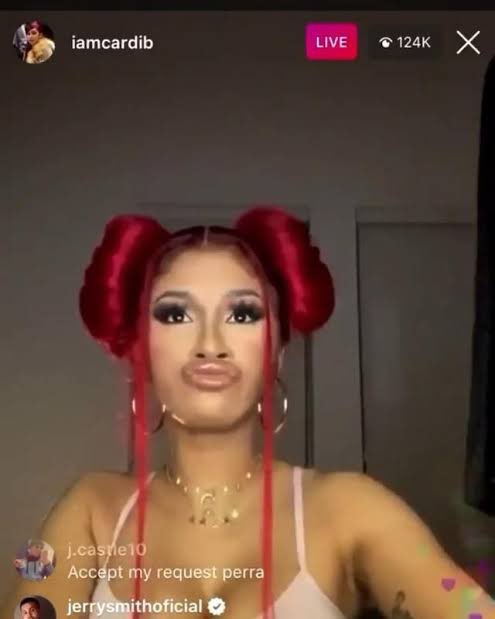 “só acredito porque tem imagens" - uma thread sobre coisas da Cardi B que até hoje não creio que aconteceram mesmo: